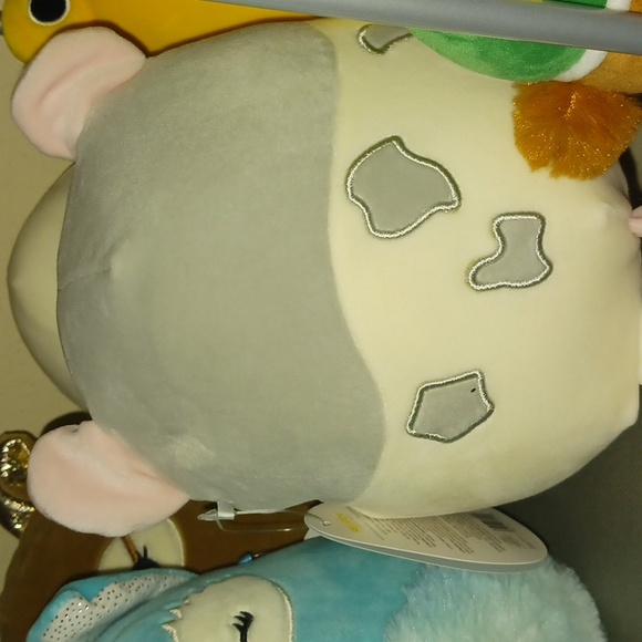 Rusty the rat squishmallow - Picture 3 of 3